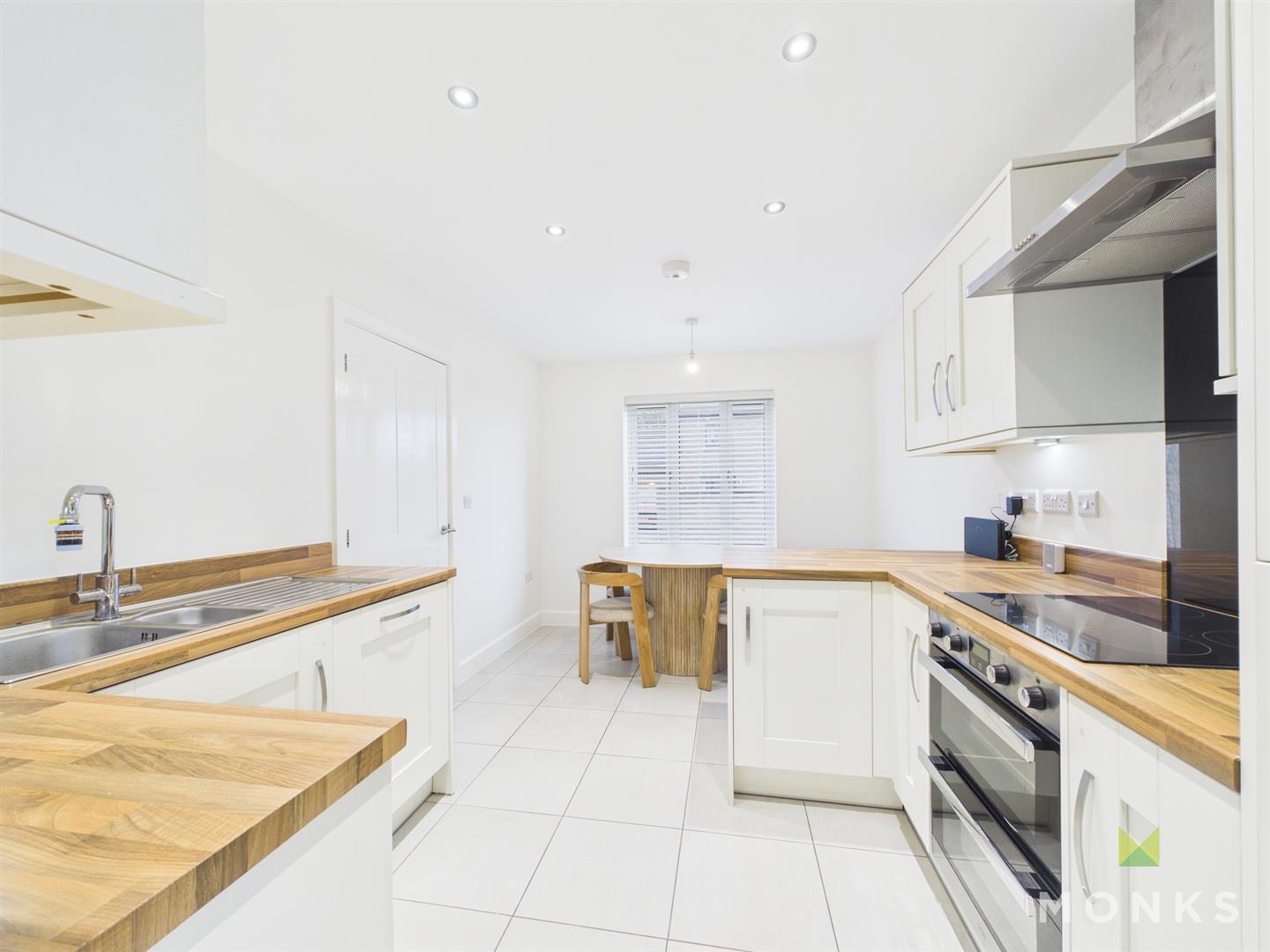 7 St. Annes Way, Shrewsbury, SY5 8JH To Let